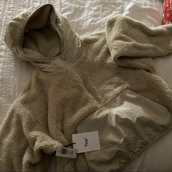 TNA fizzy teddy quarter zip - Picture 3 of 3